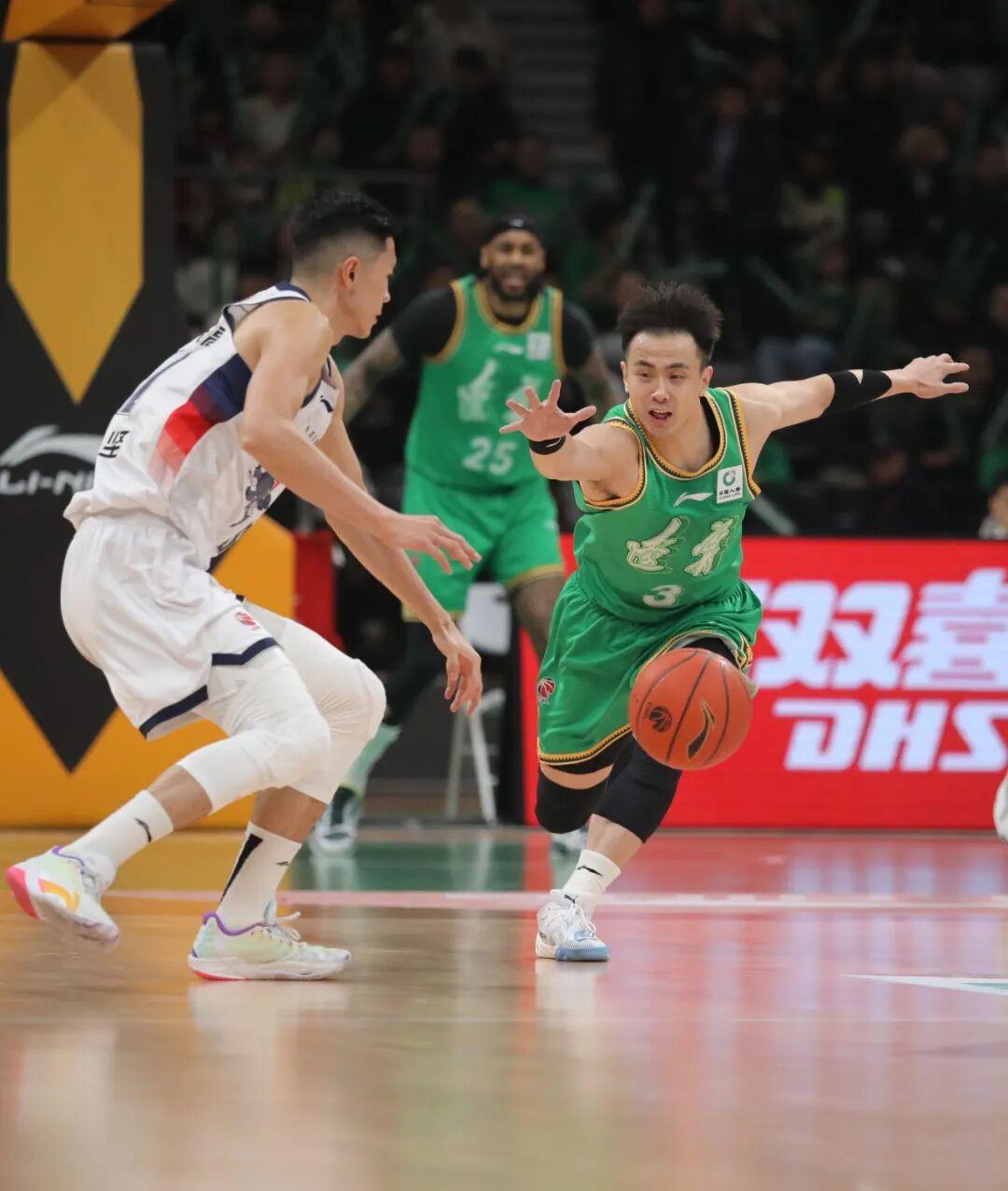 体育直播-辽宁男篮主场惜败山东